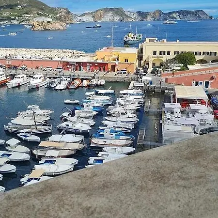 Al Mari 4* Ponza