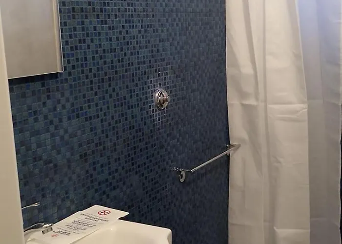 Al Mari Pensionat Ponza